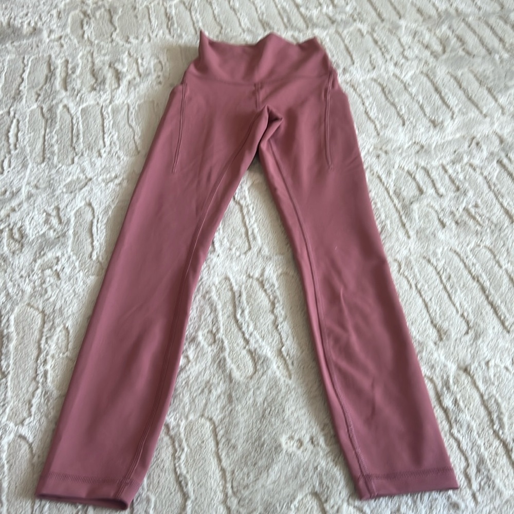 Lululemon leggings size 0, 23in length